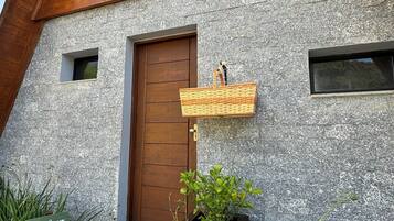 Deluxe-Chalet, Balkon, Talblick | 1 Schlafzimmer, Minibar, Verdunkelungsvorhänge, Bügeleisen/Bügelbrett