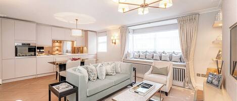 Apartment | Living area