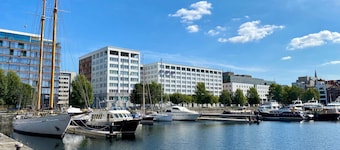 Cozy 1BR City Centre Near Meir Shopping by Oneluxstay
