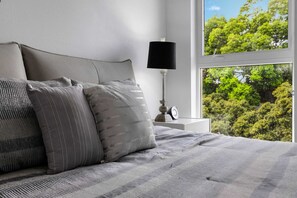 Exterior - Stylish 1BR Family Apartment by Dtla (Los Angeles)