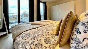 House | Exterior - Modern 2BR Penthouse Near Diamond District by Oneluxstay (Antwerp)