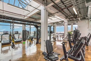 Apartment | 2 bedrooms - Stylish 2br/1ba at HWH by Oneluxstay (Los Angeles)