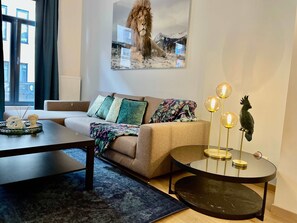 Apartment | 2 bedrooms - Luxury 2BR 2BA Near Fashion District by Oneluxstay (Antwerp)