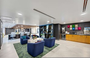 Apartment - Luxury 2BR Hollywood Sign View by Oneluxstay (Los Angeles)