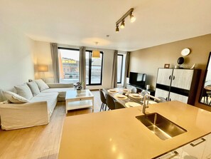 2 bedrooms - Modern 2BR 1.5 BA Near Diamond District by Oneluxstay (Antwerp)