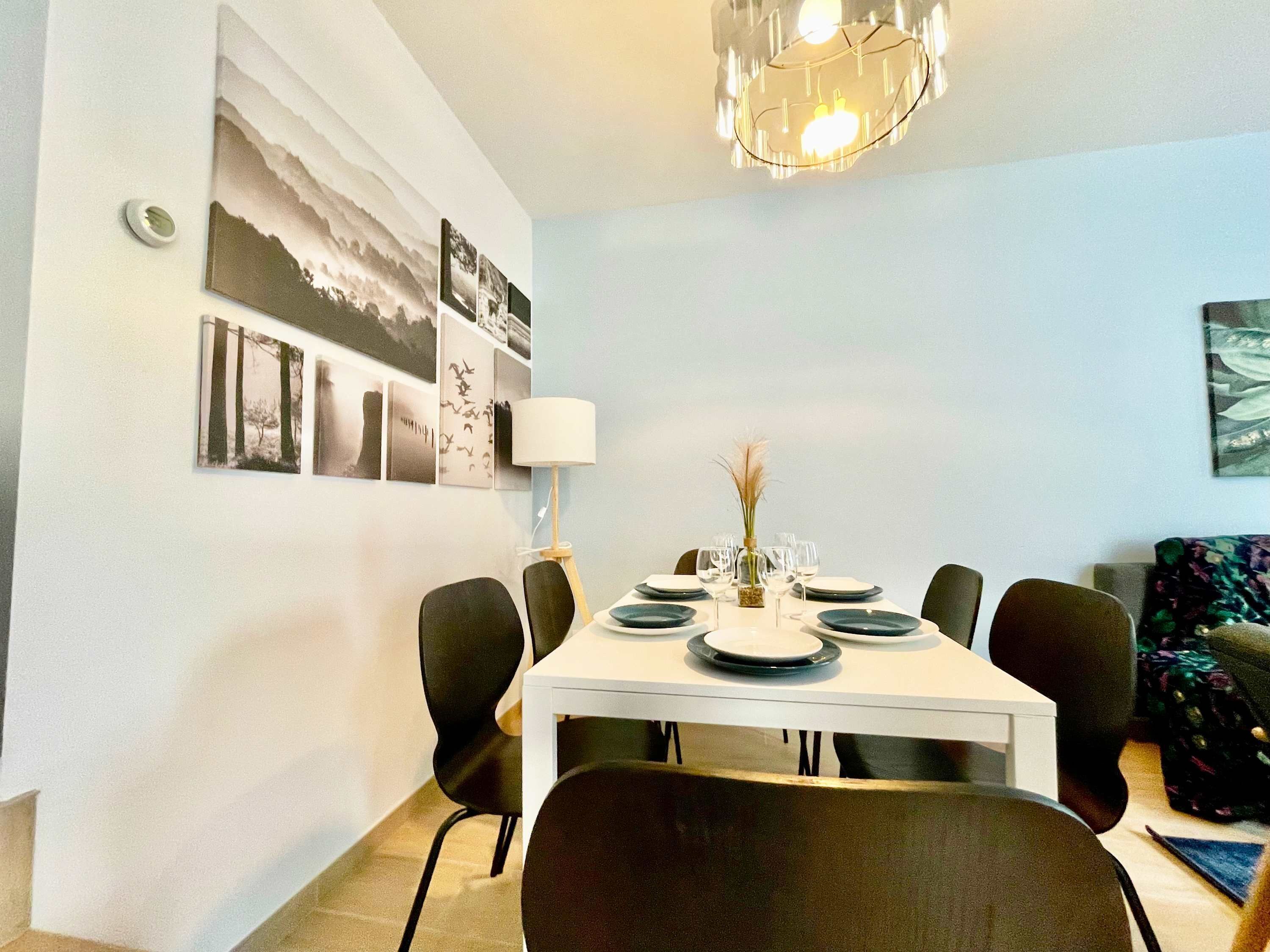 Photo - Luxury Dlx 1BR Near Fashion District by Oneluxstay