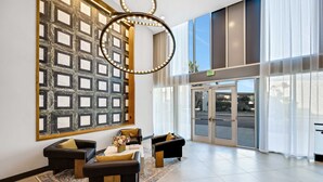 House | Exterior - Luxury 3BR Hollywood Sign View by Oneluxstay (Los Angeles)