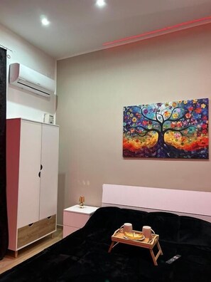 奢华客房, 阳台, 城市景观 | 意大利 Frette 床单、高档床上用品、笔记本电脑工作区、折叠床/加床（额外收费）