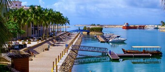 Coastal Living With Marina Views
