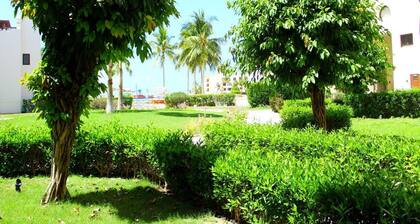 Charming 2-bedroom Marina Getaway