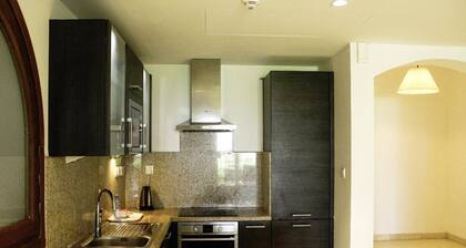 Charming 2-bedroom Marina Getaway