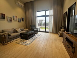 Villa - One-bedroom Escape With Scenic View (Salalah)