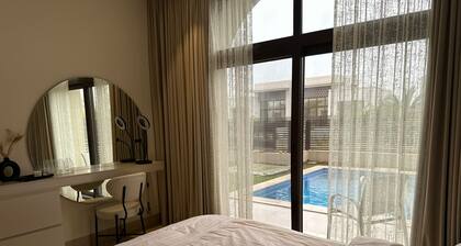 One-bedroom Escape With Scenic View