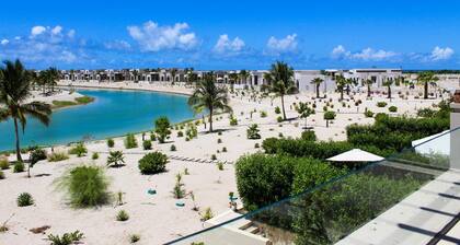 Stylish Lagoon View Escape With Balcony
