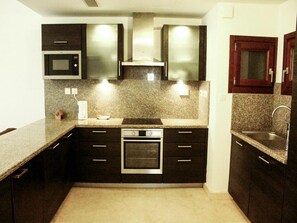 2 bedrooms - Tranquil Marina View Retreat (Salalah)