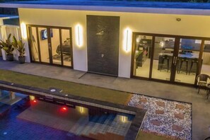 Piscine extérieure