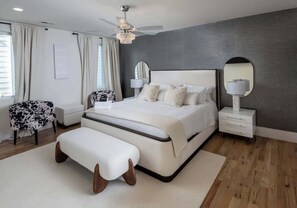 4 quartos, ferros/tábuas de passar roupa, Wi-Fi de cortesia