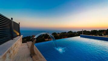 Villa - 4 sovrum - rökare - privat pool | Pool | Inomhuspool
