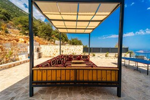 Villa - 4 sovrum - rökare - privat pool | Restaurang utomhus