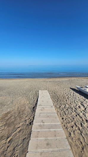 Chaise longue