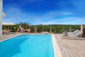 3 bedrooms, desk, soundproofing - Villa Elihrisos-private Heated Pool Near the sea (Chania)