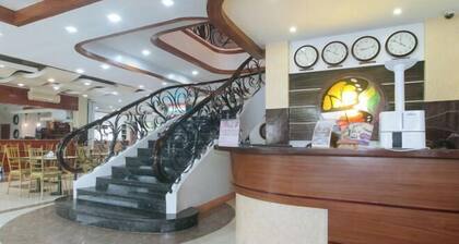 RedDoorz @ Nick Hotel Isabela