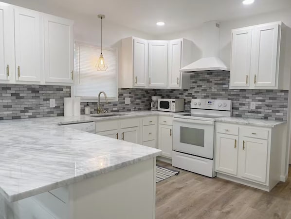 Microwave, oven, stovetop, dishwasher