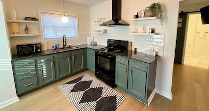 Modern Studio - Stylish Apartment in Downtown Lexington