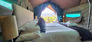 Individually furnished, free cots/infant beds, free WiFi, bed sheets - Le Petit Karoo (Oudtshoorn)