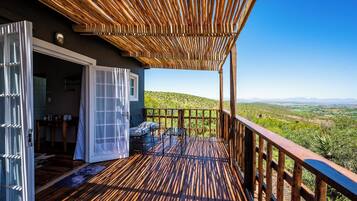 Tweepersoonskamer, uitzicht op bergen | Terras