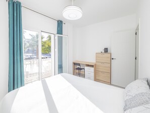 2 sovrum, strykjärn/strykbräda, gratis wi-fi och sängkläder