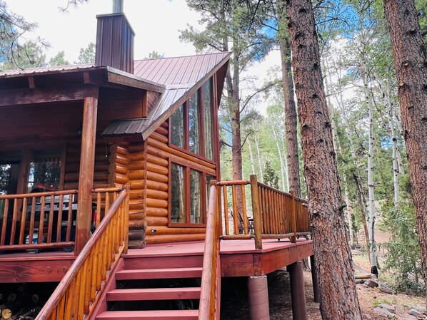 Exterior - Cozy Panguitch Lake Cabin • Hot Tub • Nestled in the Pines (Panguitch)