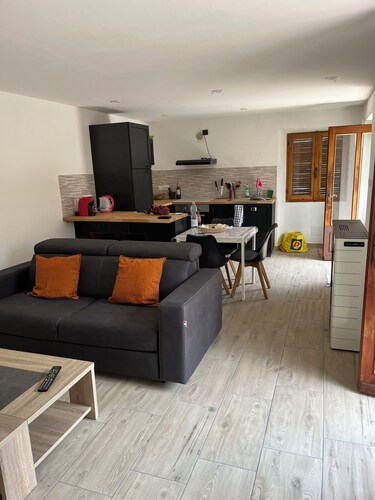 Charming apartment in the heart of the Italian piedmont 45 km from Turin