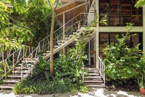 Exterior - Art Bungalow_Walking distance to Beach and pool (Santa Teresa)