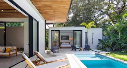 Naia Surf Villa West_Walk To The Beach / Private Pool