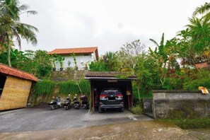 Unclassified image, 4 of 20, button - Green Coconut Cottage Ubud (Bali)