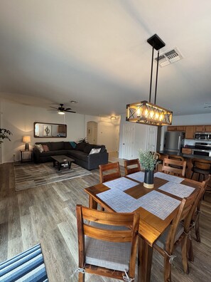 تلفزيون ذكي