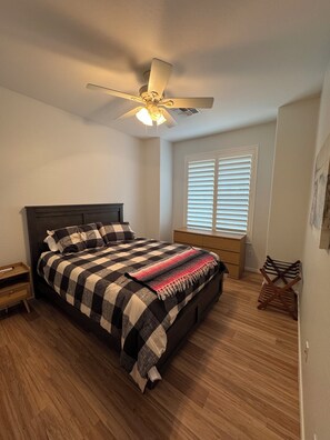 3 Schlafzimmer, Bügeleisen/Bügelbrett, WLAN, Bettwäsche