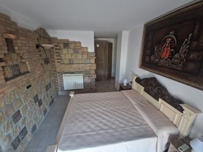 2 dormitorios, tabla de planchar con plancha, wifi y ropa de cama