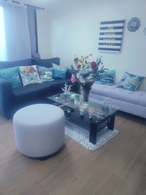 Living area - Charming 2-bedroom apartment with WiFi, AC in fabulous Punta Cana (Punta Cana)