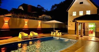 Yussy Homestay at Afamosa Villa