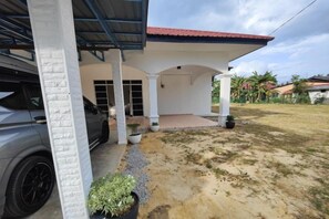 Unclassified image, 4 of 30, button - Sky312 Muslim Homestay (Langkawi)