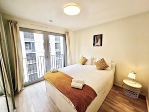1 bedroom, iron/ironing board, free WiFi - Cozy one bedroom with convenient parking (Luxembourg City)