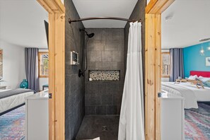 10 habitaciones, wifi gratis y ropa de cama 