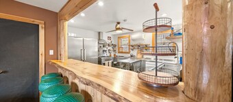 Charming Boutique Hotel | 9 Unique Rooms amidst 60 Serene Acres in Upstate NY