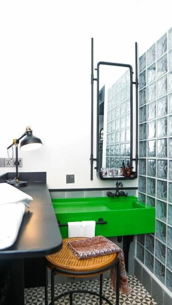 Room - The Payang Hotel (Kuala Terengganu)