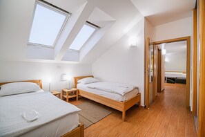 1 chambre, accès Internet, draps fournis