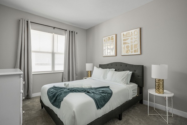 5 bedrooms, iron/ironing board, free WiFi, bed sheets