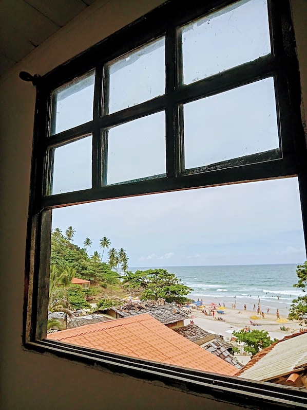 Economy Double Room Single Use, Ocean View | Bed sheets - Hostel Interligado (Itacaré)