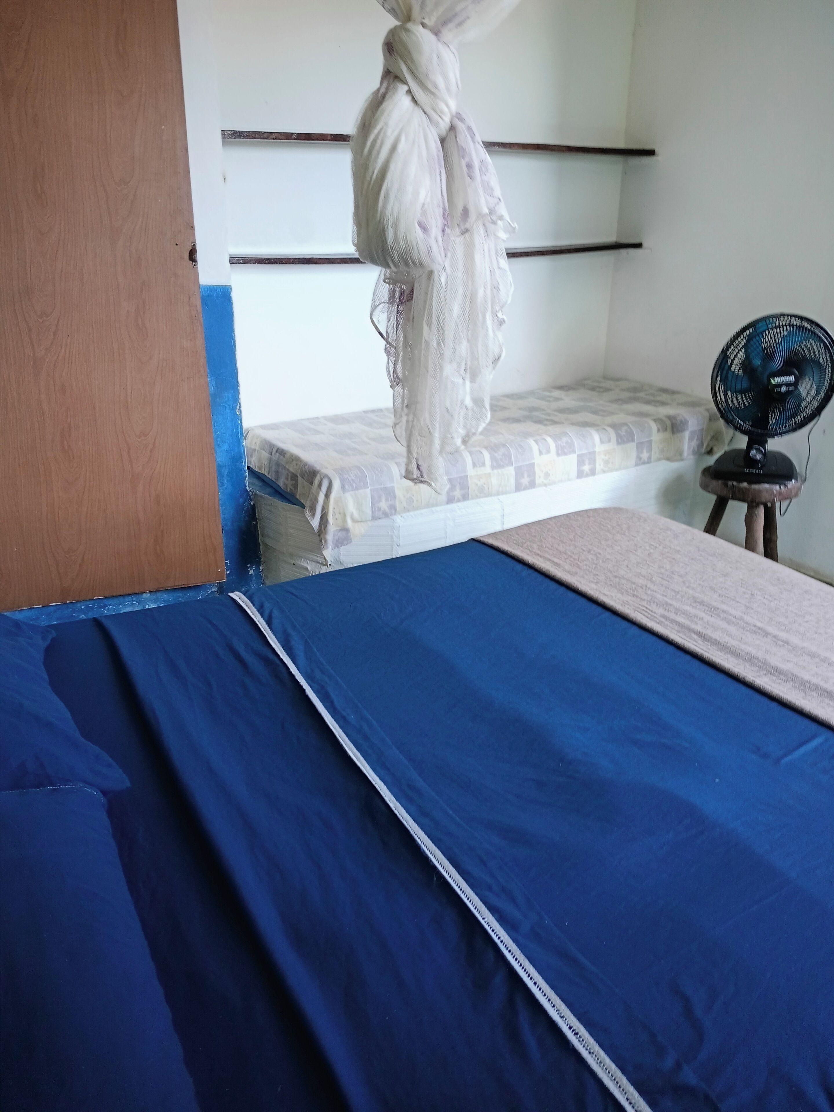 经济三人房, 海滩景观 | 床单